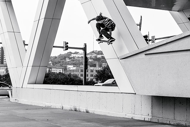 evan-smith-dc-patineta-wallie