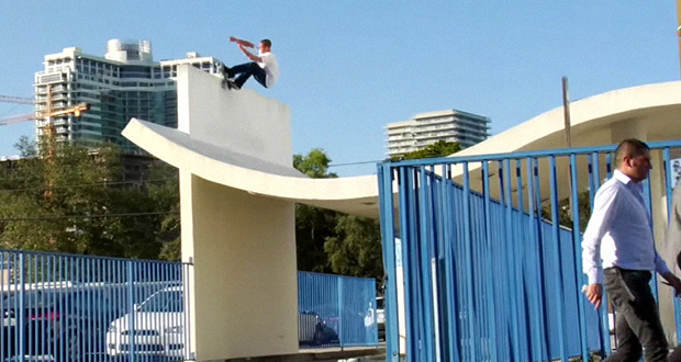 Chocolate-Skateboards-por-miami