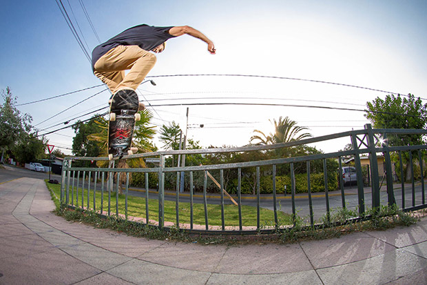 Matias-Letelier-front-crooks