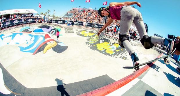 Estricto-nivel-de-las-mujeres-en-el-Vans-Pro-Skate-Park-Series