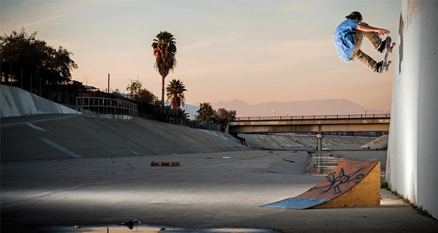 etnies-x-bones